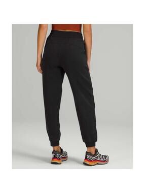 Lululemon Scuba Relaxed High-Rise Jogger Black Sweatpants Athleisure Lounge